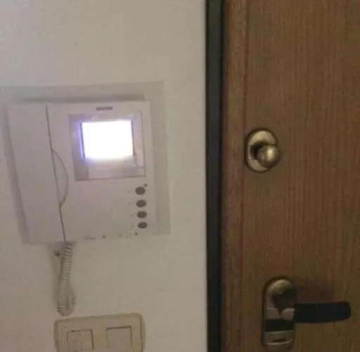 Comodo Y Espacioso Con Parking Apartmán Valencie