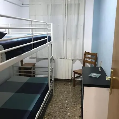 Comodo Y Espacioso Con Parking Apartment Valencia