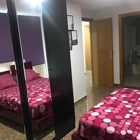 Apartment Comodo Y Espacioso Con Parking