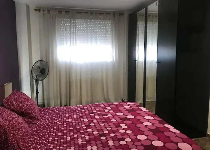 Apartamento Cómodo Y Espacioso Con Parking